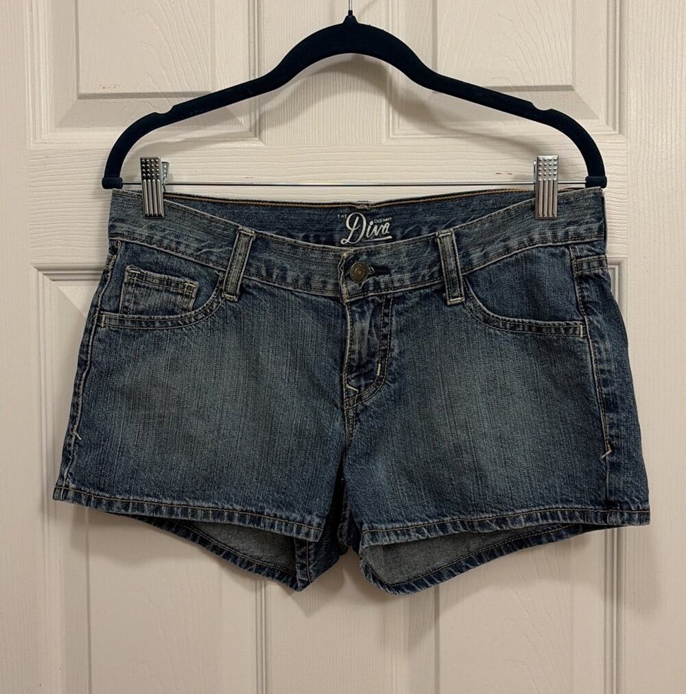"The Diva" OLD NAVY Women's Size 2 Denim Jean SHORTS